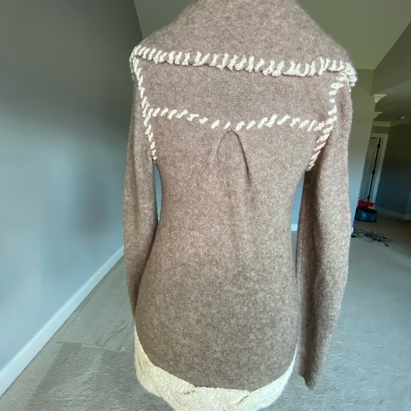 Anthropologie Sleeping on Snow Pullover Sweater. Size Small. - Picture 3 of 3